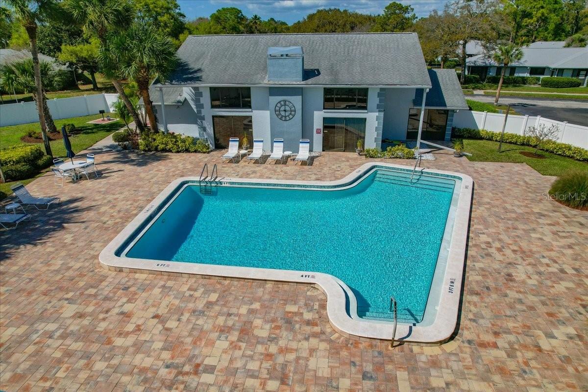 Bryn Mawr sparkling pool