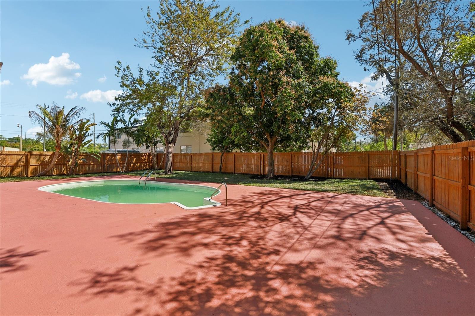Pool