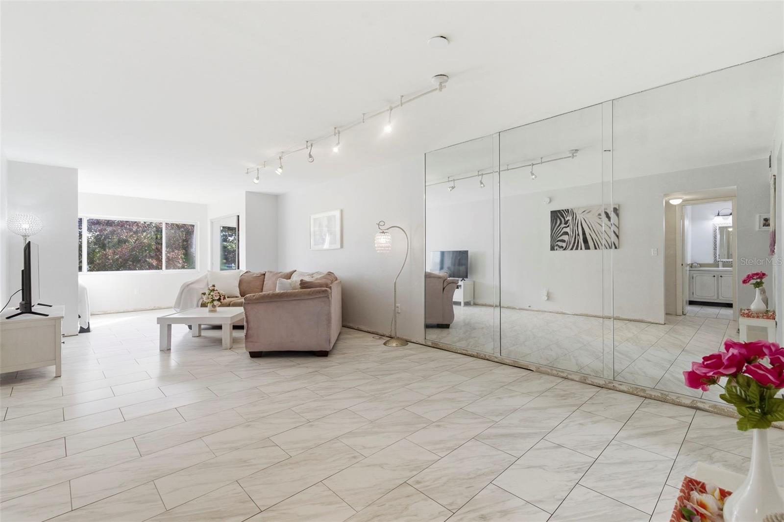 Spacious living, dining, and flex space