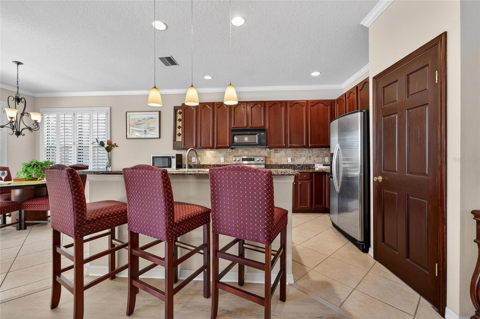 Breakfast bar