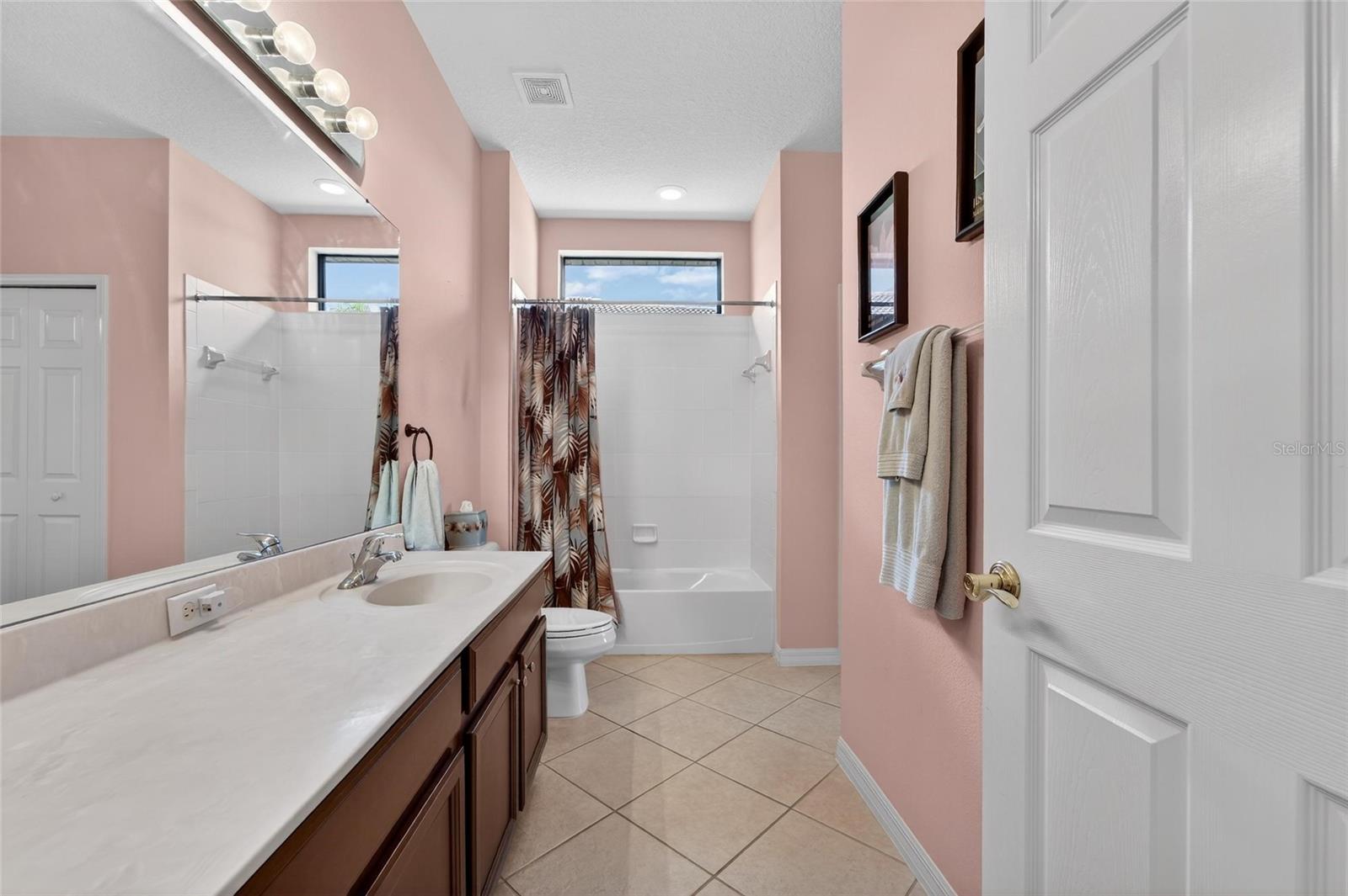 2nd bathroom