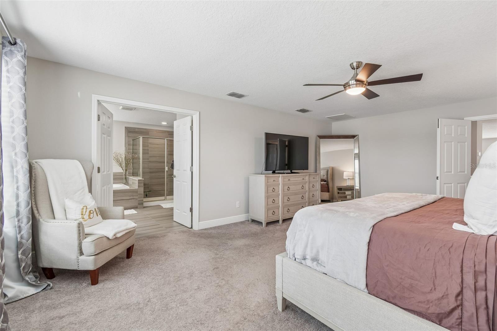 Master Bedroom Upstairs