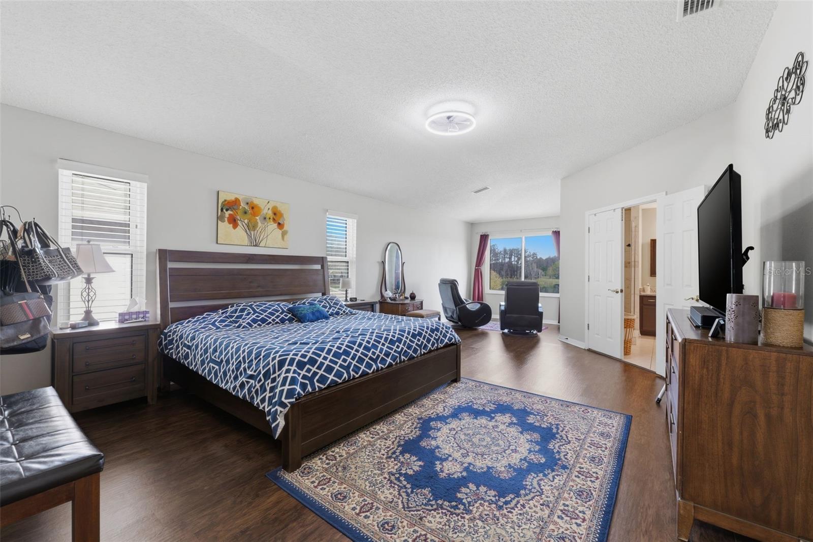 Primary Bedroom (2nd Flr)