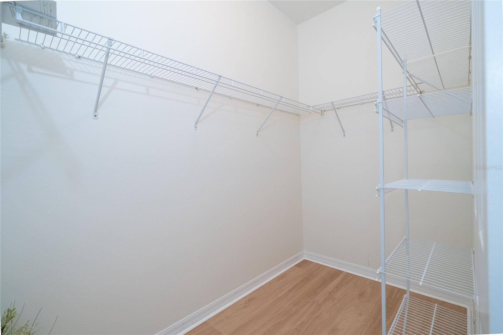 Walk-in Closet