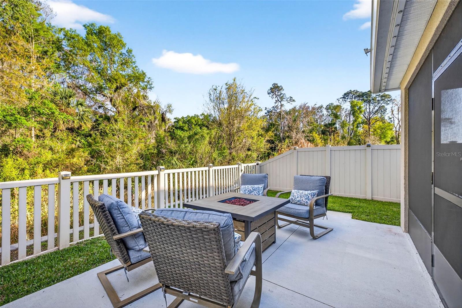 Day or night, this outdoor space is a peaceful retreat.