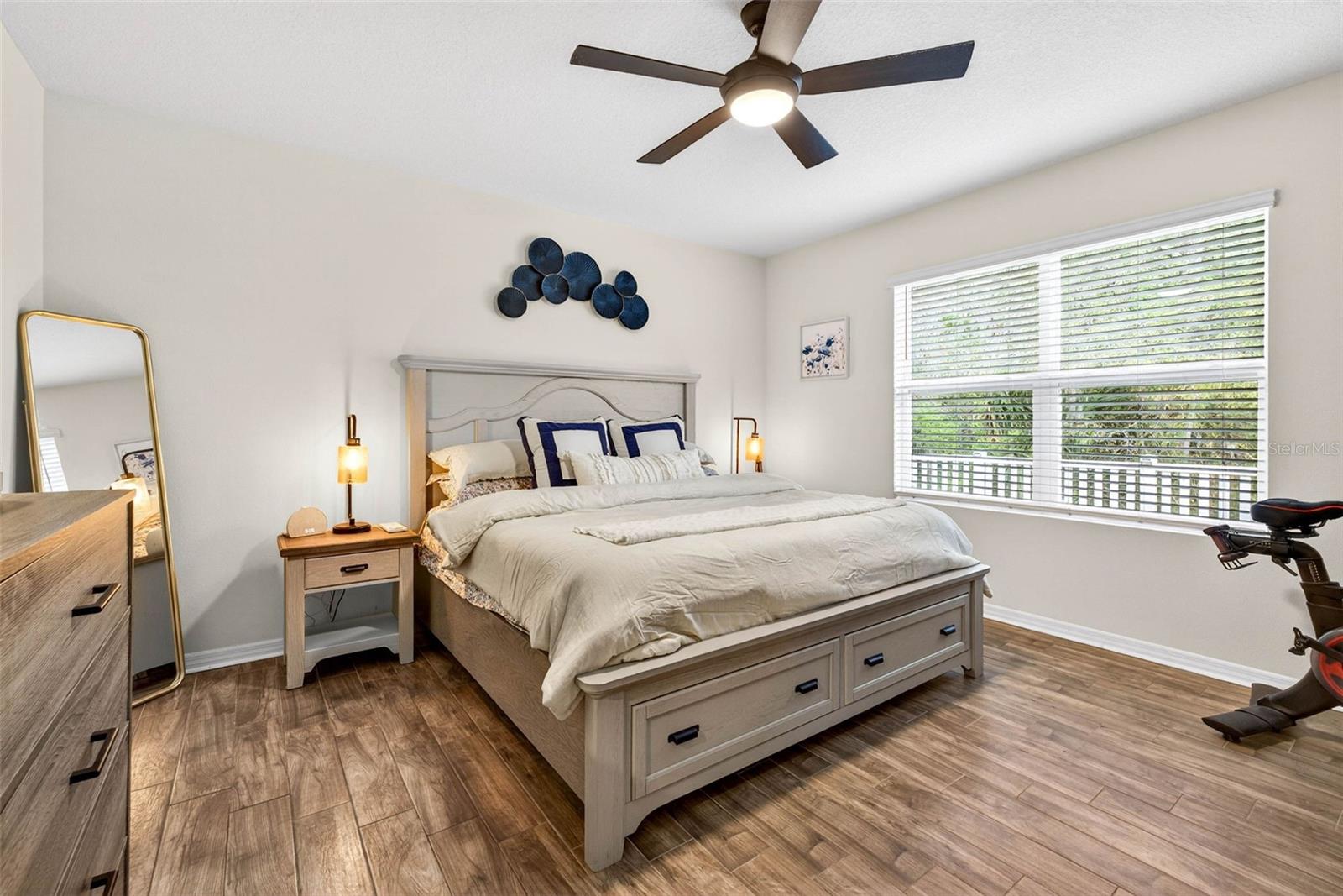 Primary suite with back yard view.