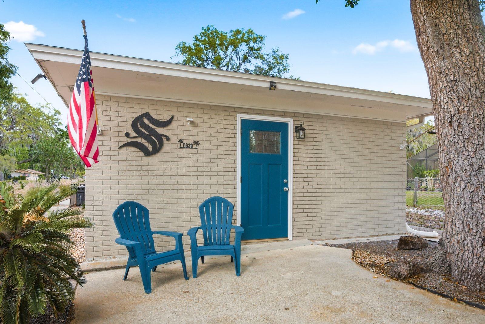 Flex Studio Private Entrance