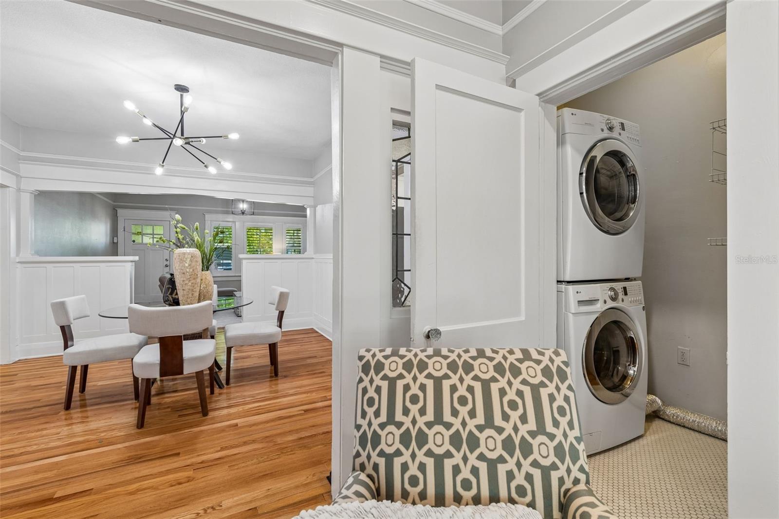 Indoor laundry closet for convenience!