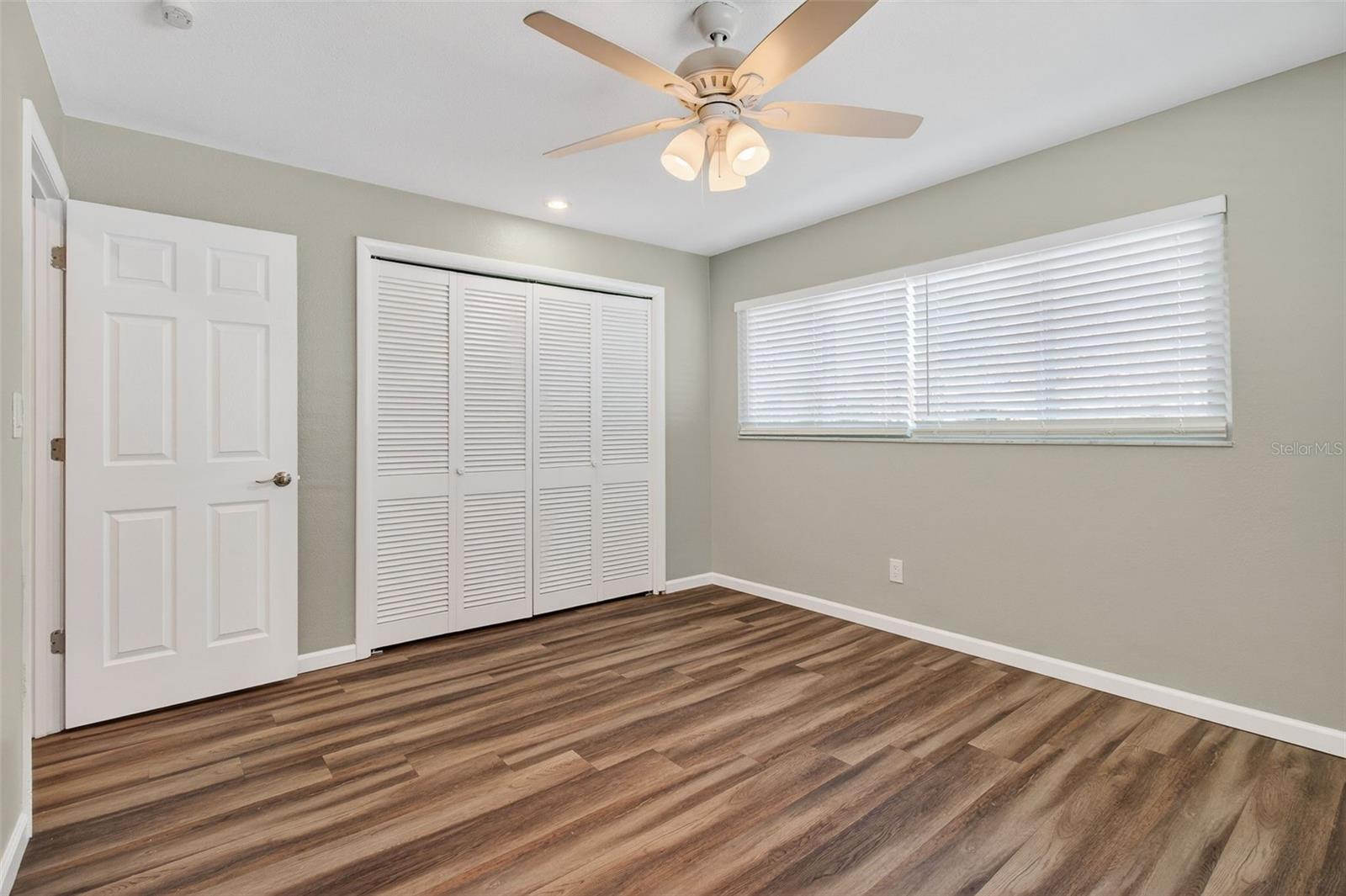 Second bedroom - ample size