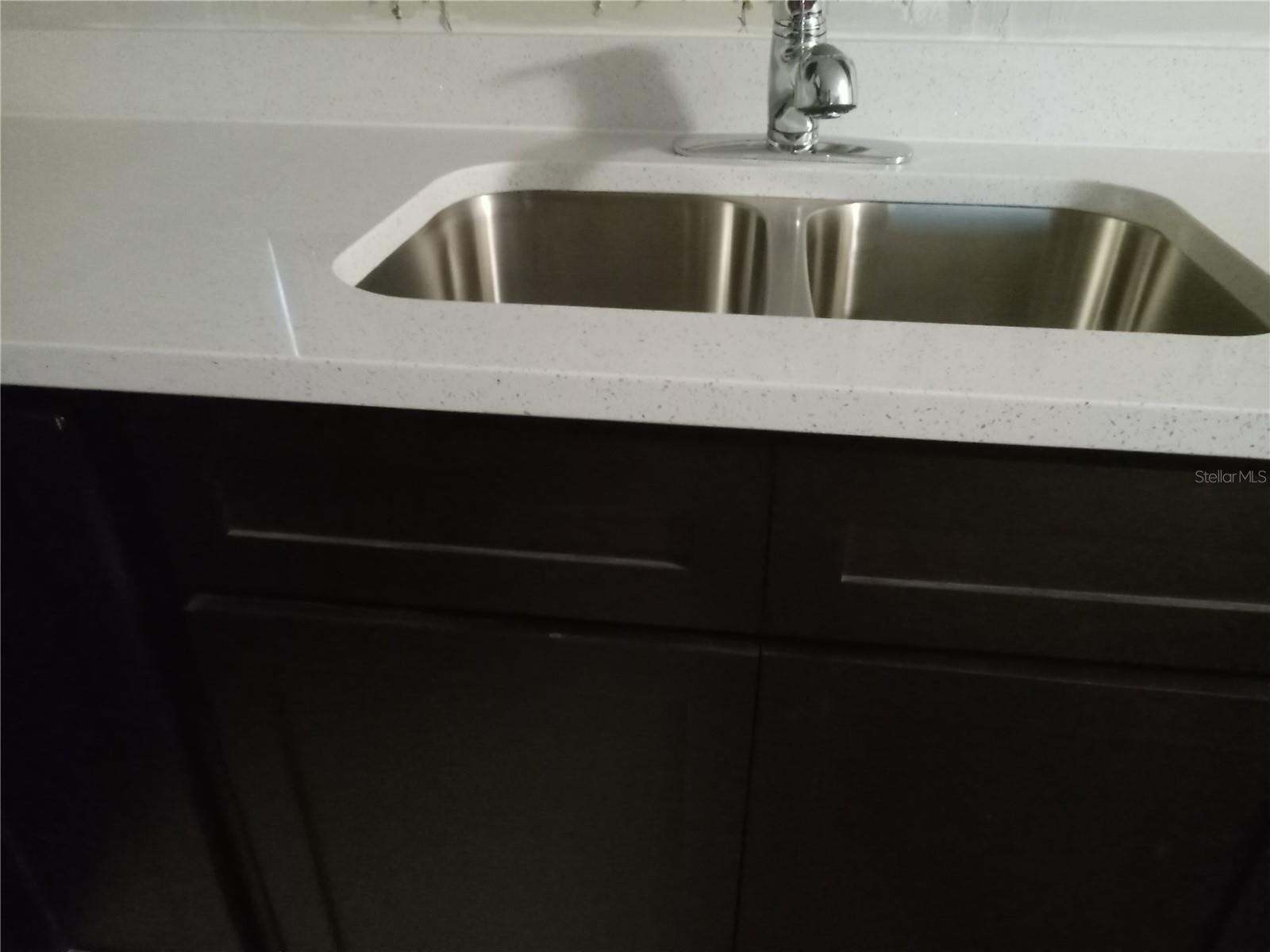 Kitchen sink-wood cabinets-new