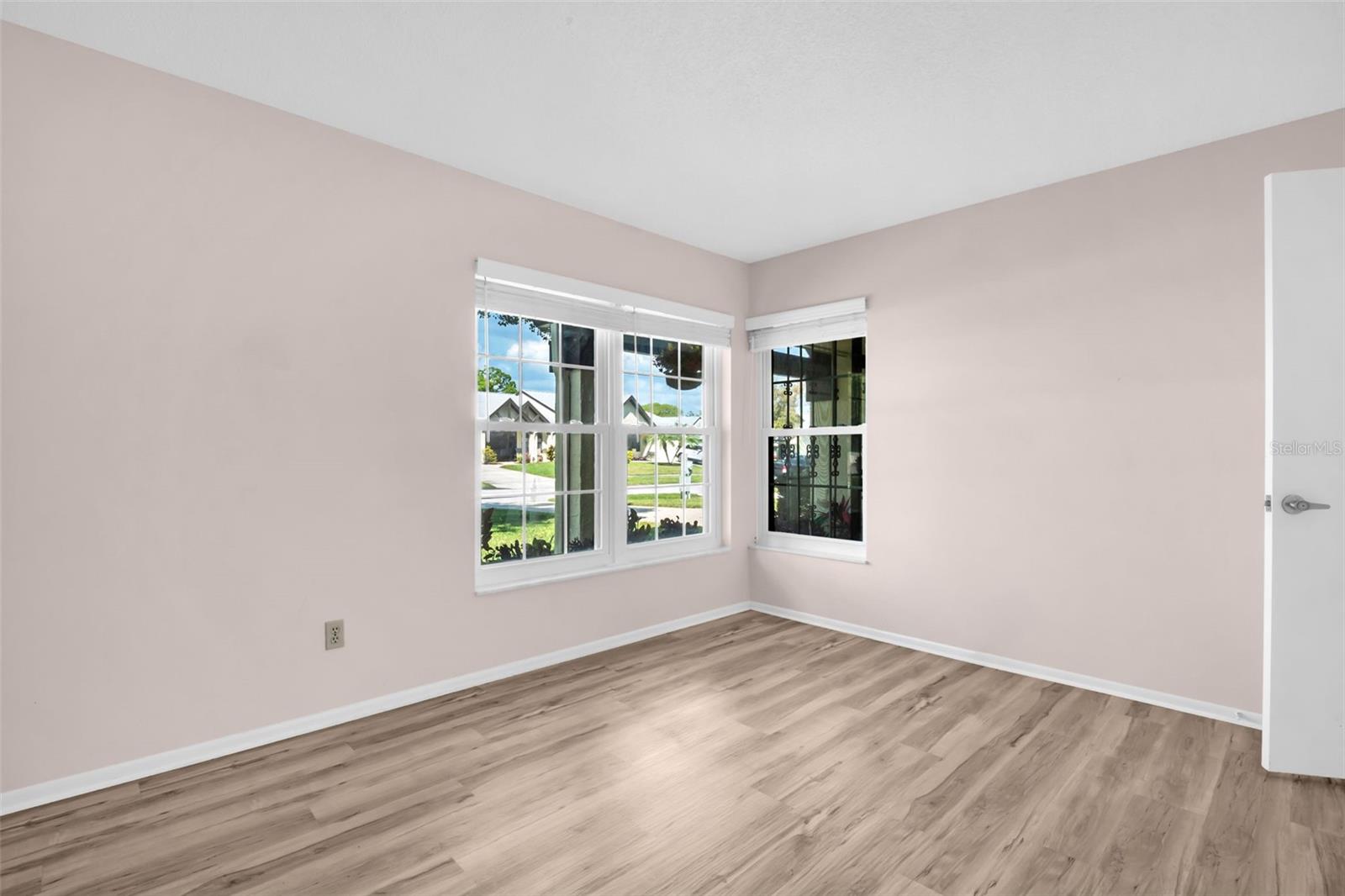 Bedrooms are split; front & back of the house~