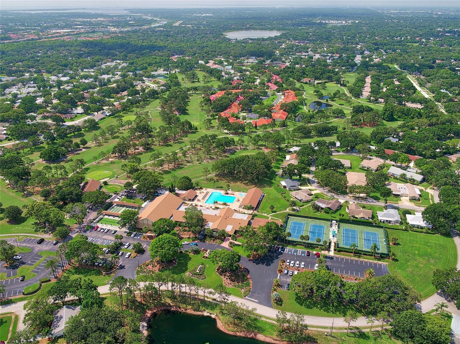 There's something for everyone in Highland Lakes~