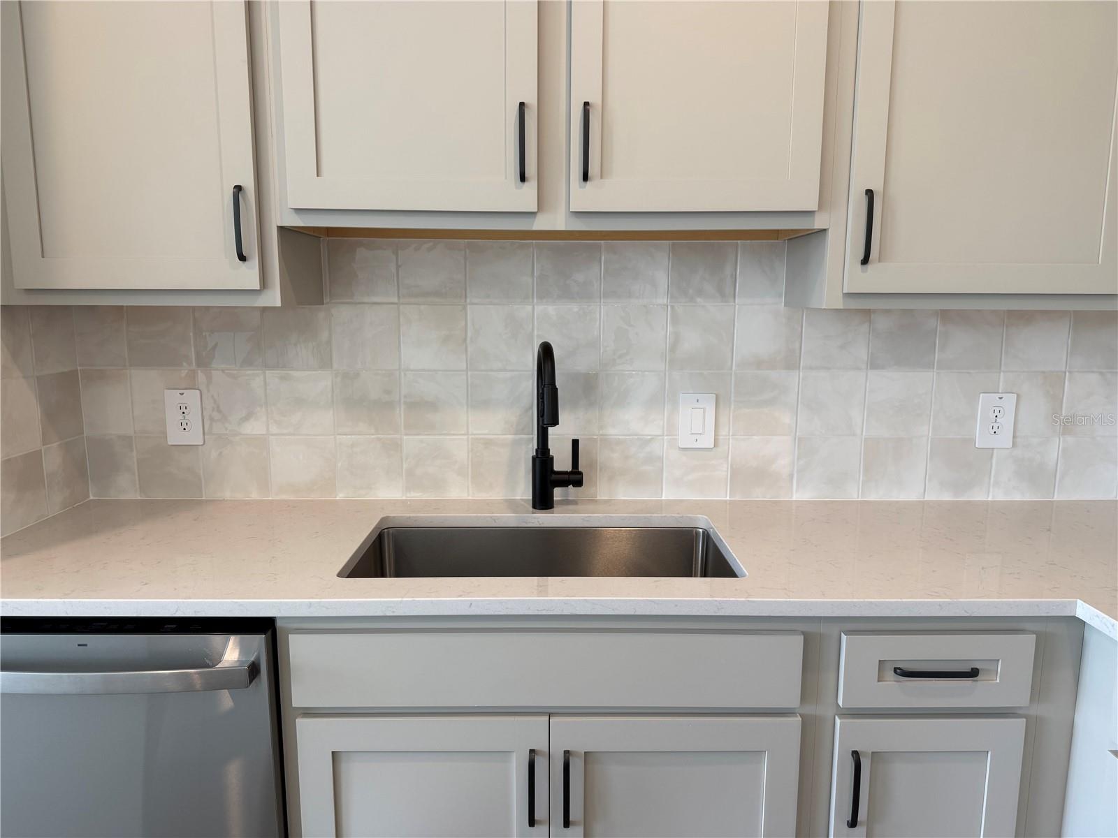 AW Collection® Artisan