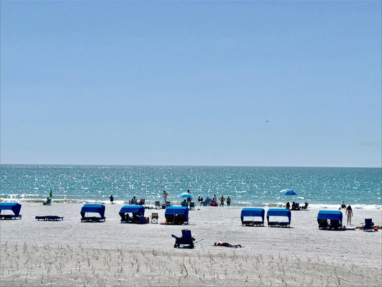 Beach Cottage 1 Beach!