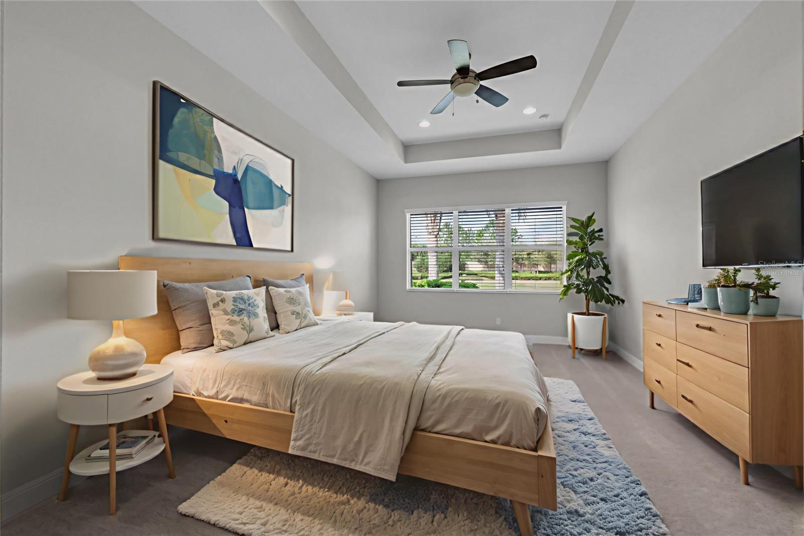 This photo has been virtually staged.