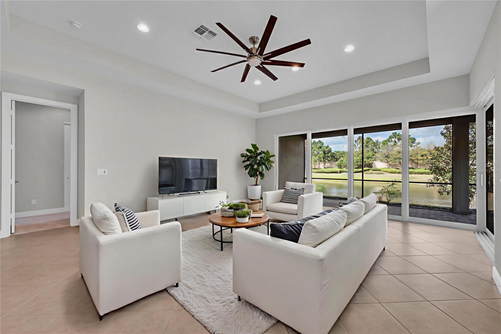 This photo has been virtually staged.