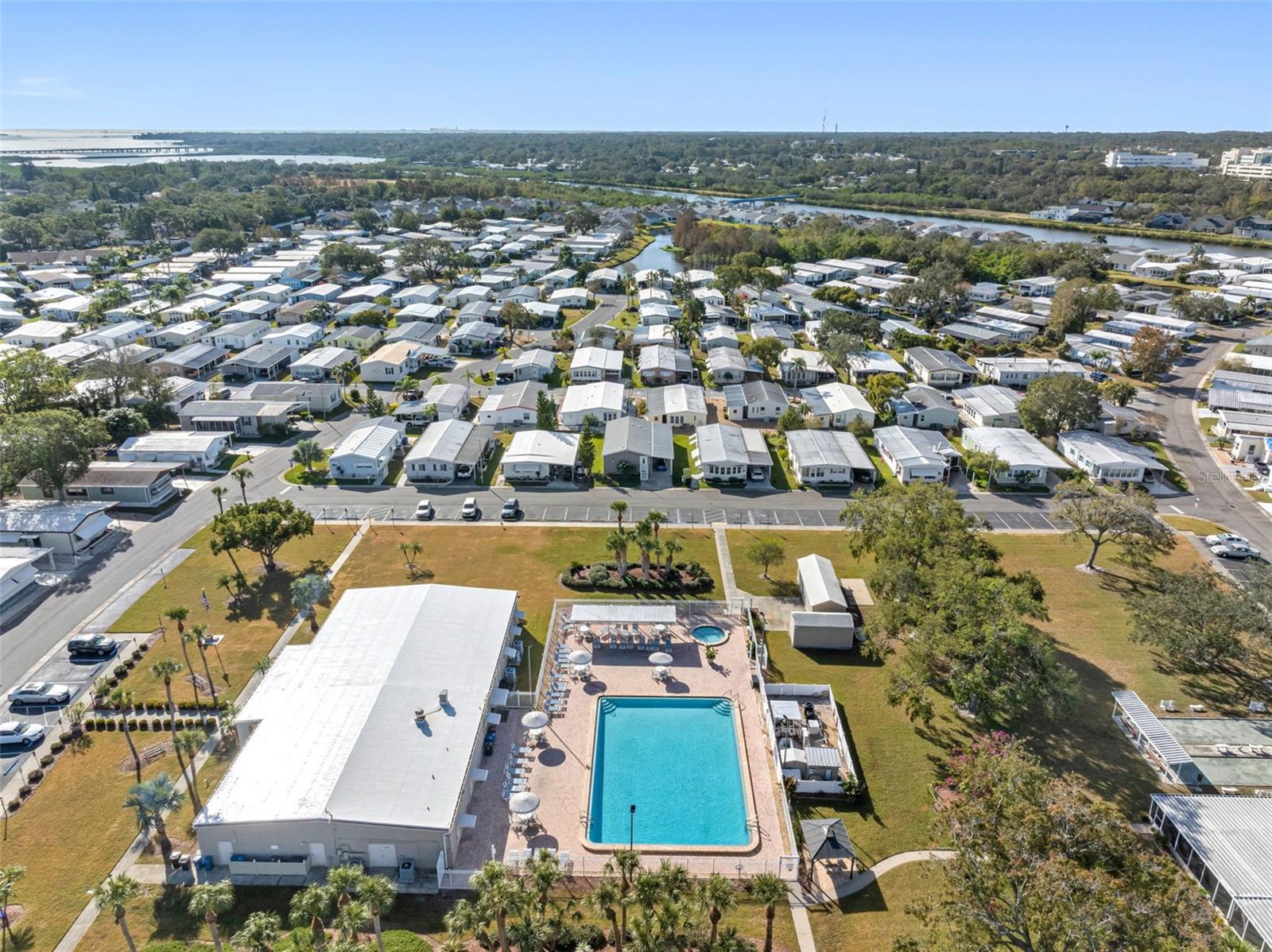 Overhead community view