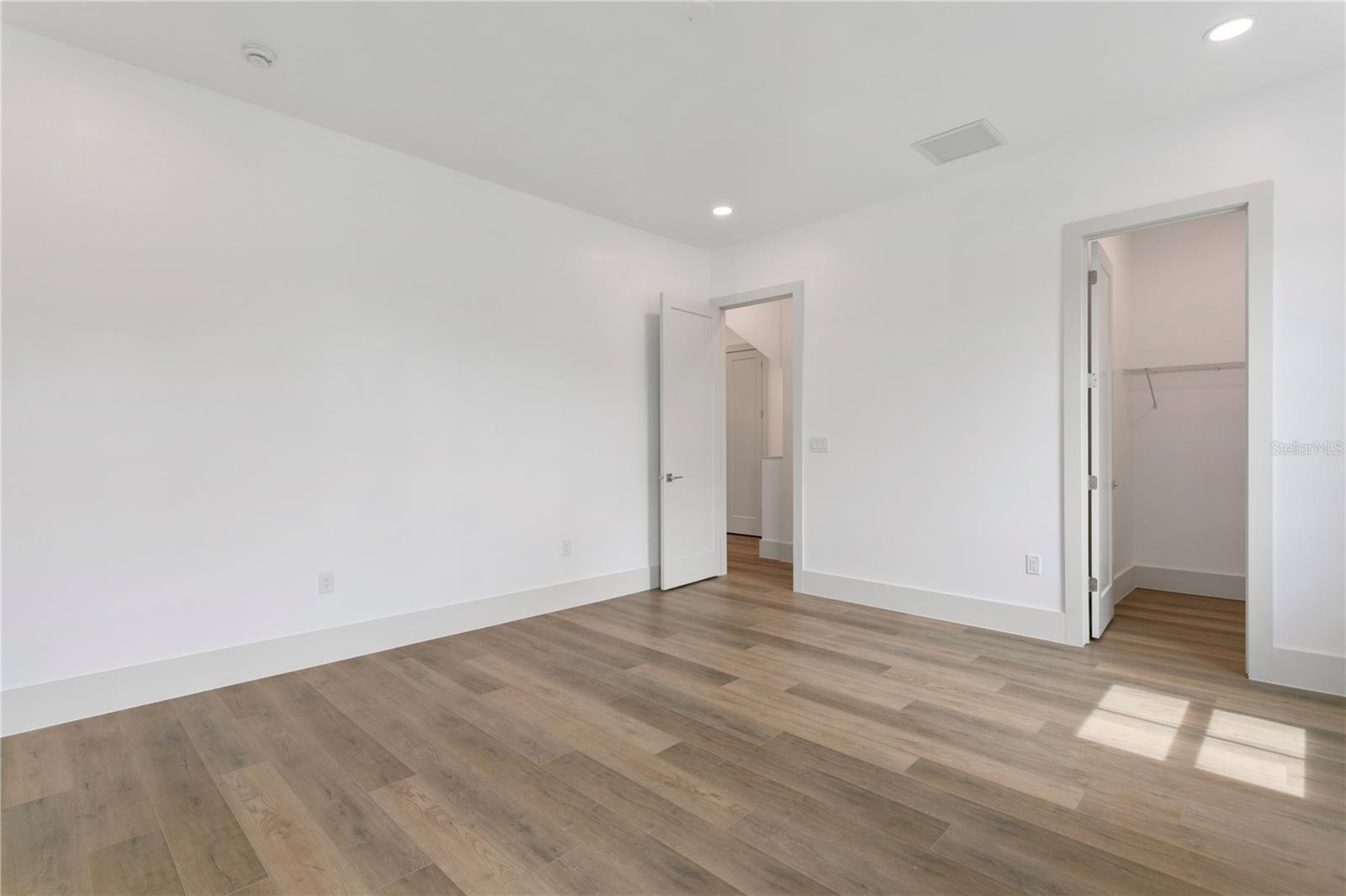 Guest bedroom - 2nd floor