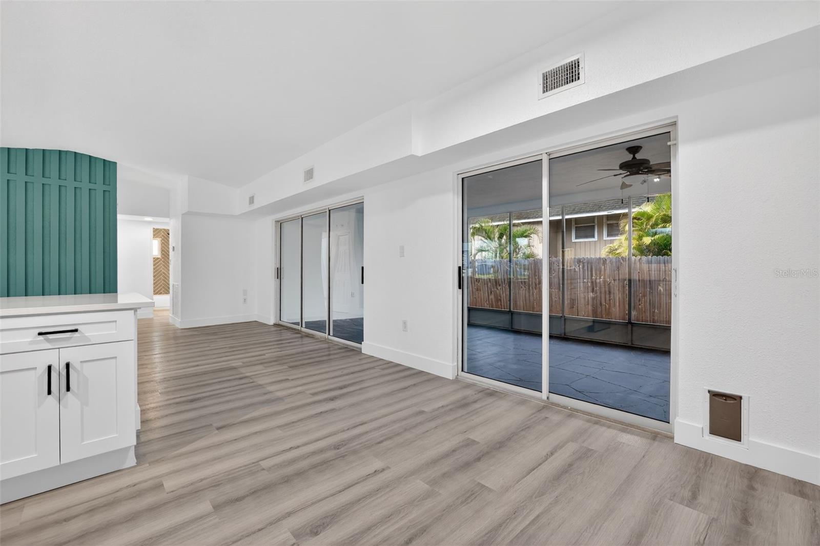 Dining area conveniently located just off the kitchen