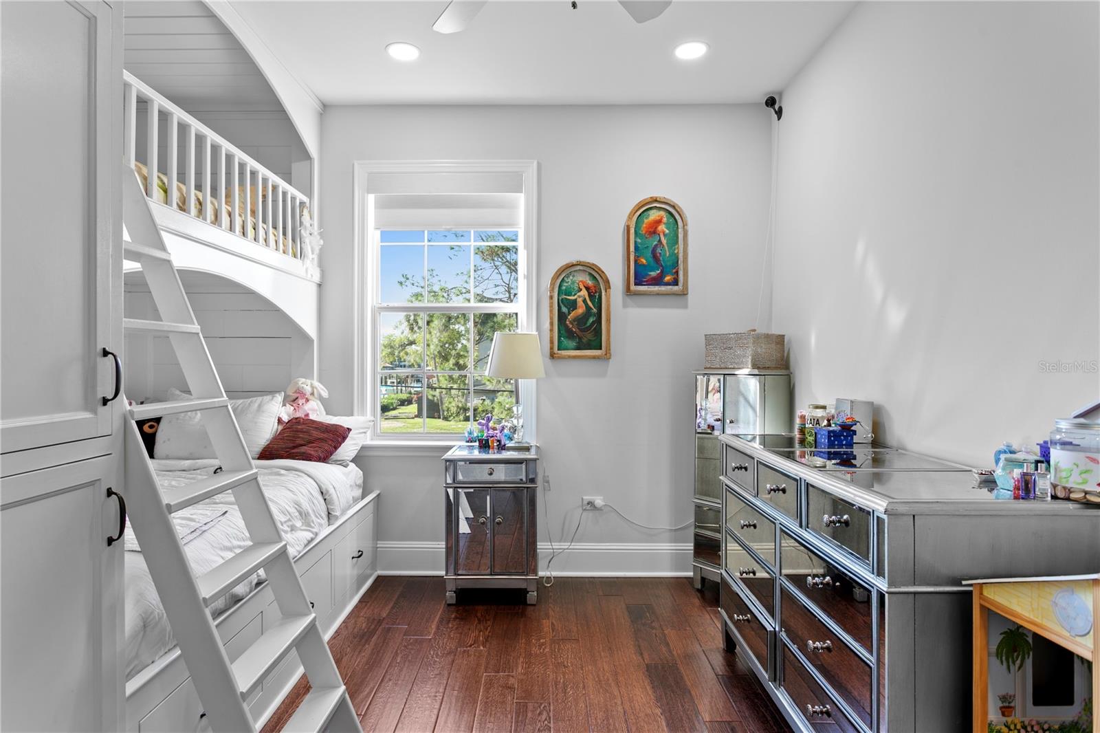 Bedroom 3 with built in bunk beds
