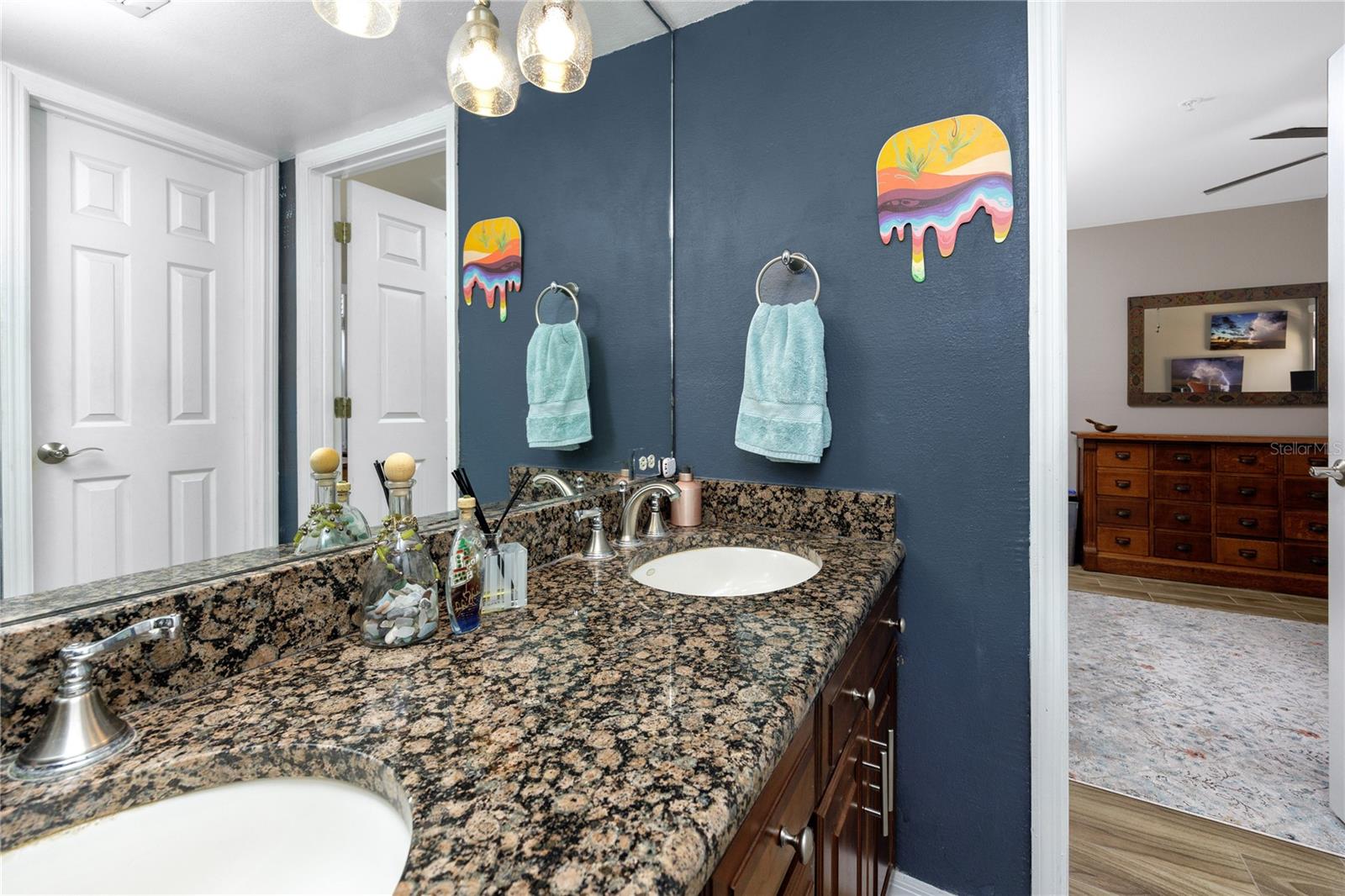 Jack & Jill bathroom