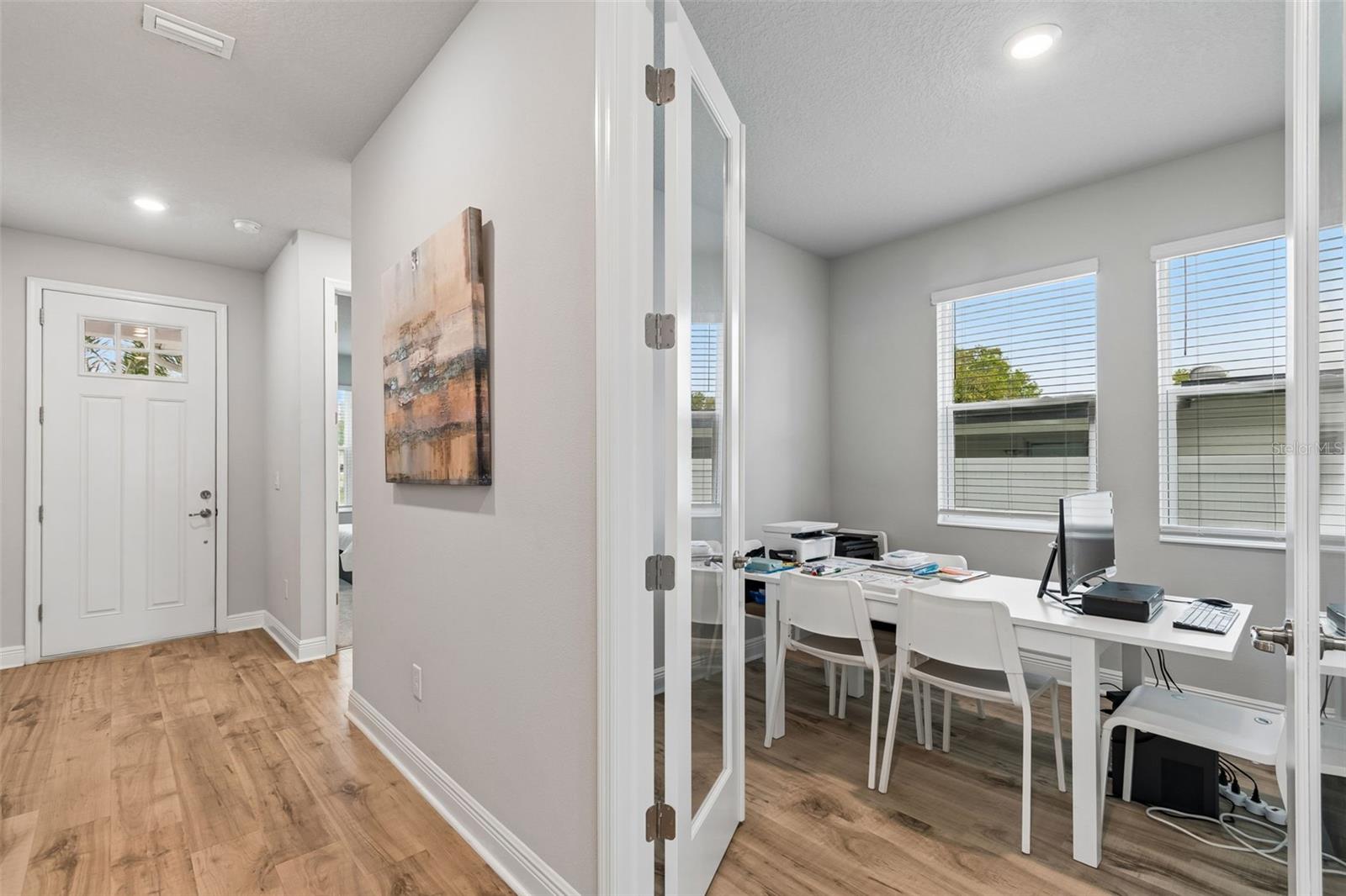 Study/Office/5th Bedroom