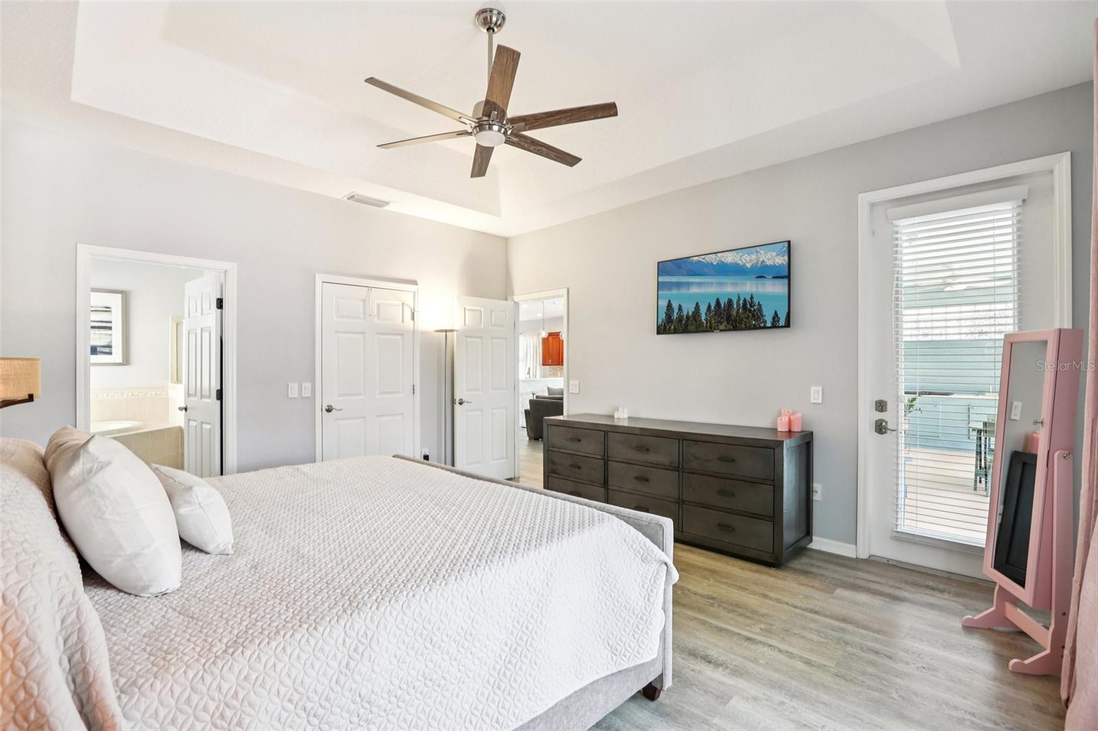 Room for large bedroom set