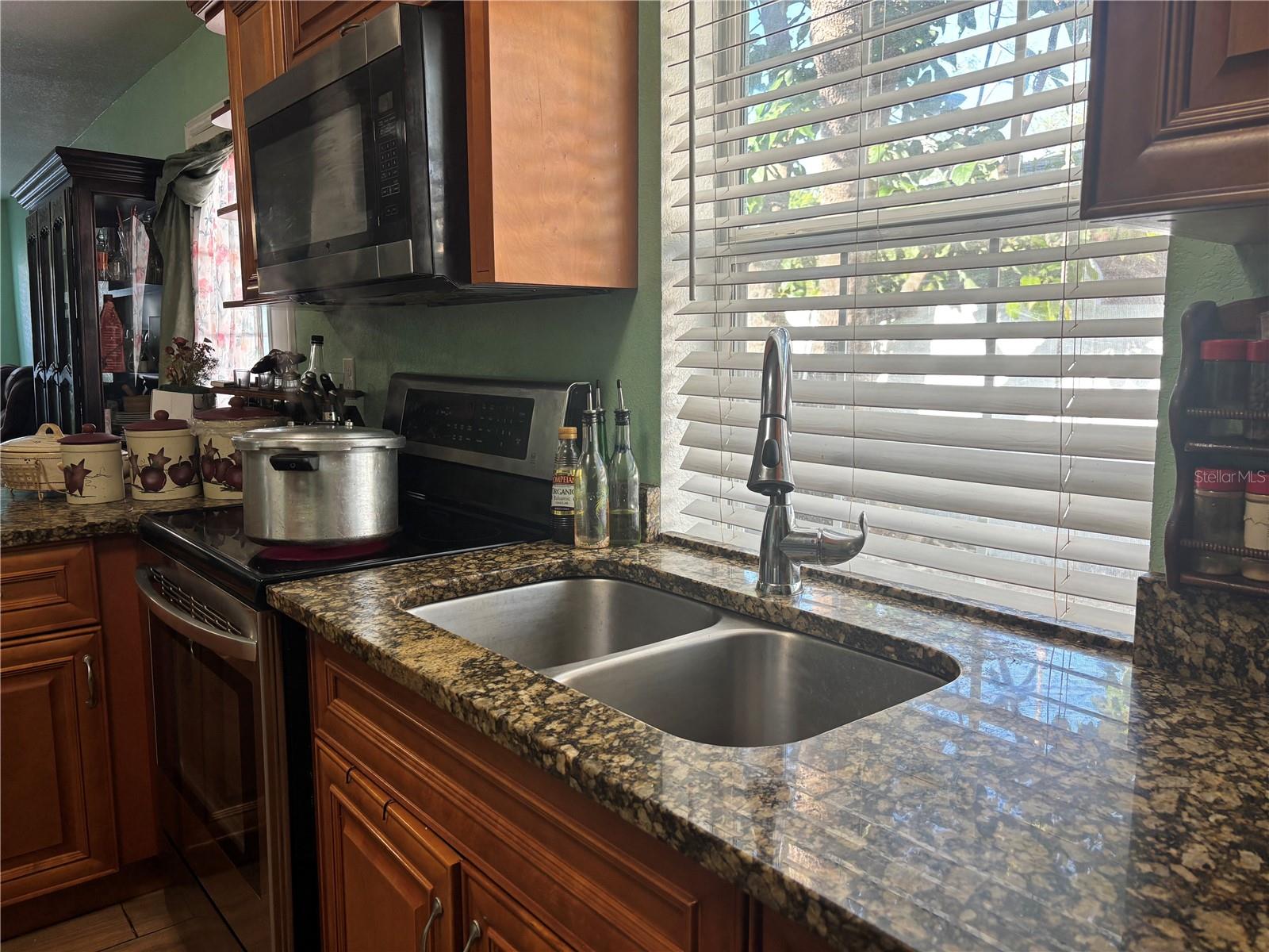 Granite countertops.