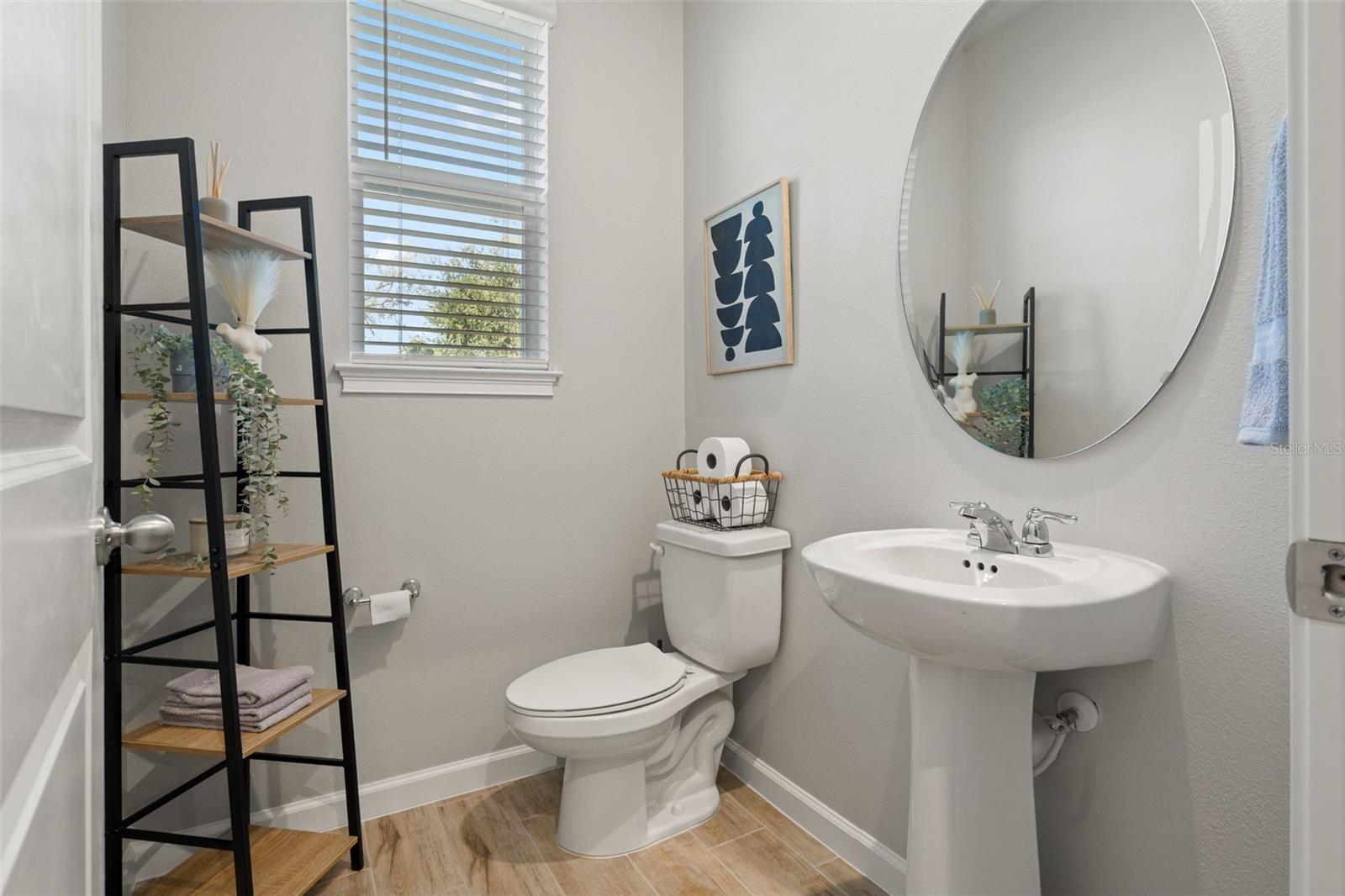 Half Bathroom downstairs