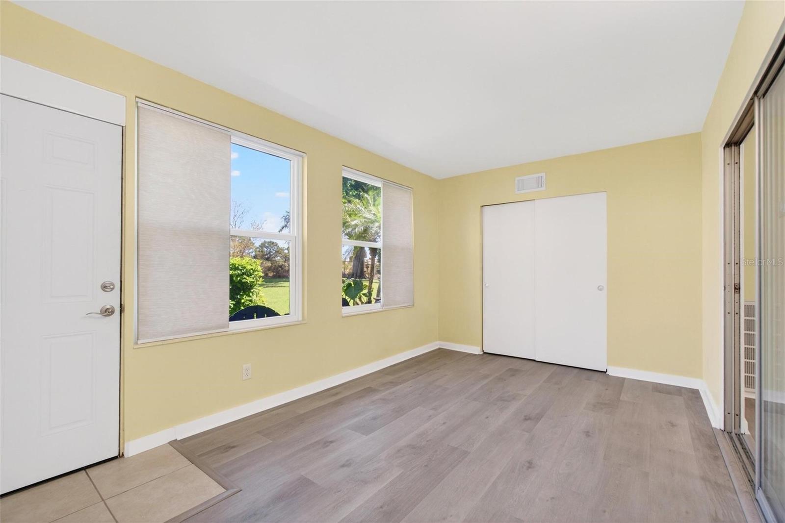 Florida Room w/Closets can be 2nd Bedroom