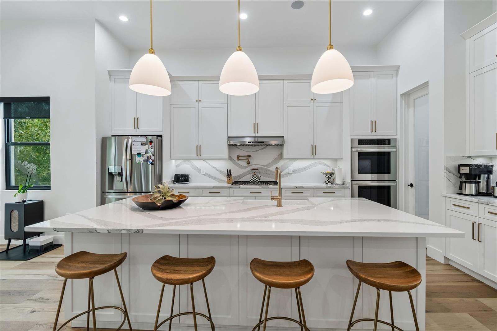Fabulous Kitchen with stunning Cambria Quartz