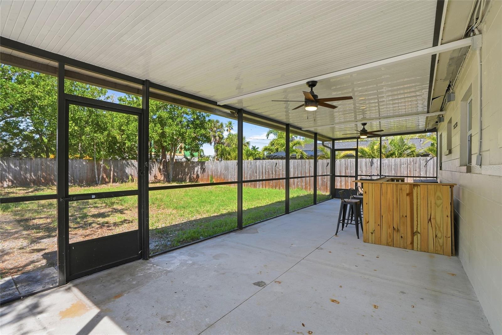 Back Screened In Lanai