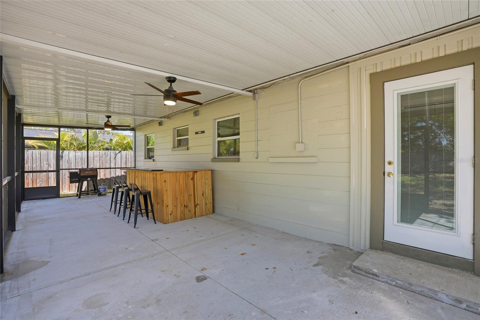 Back Screened In Lanai