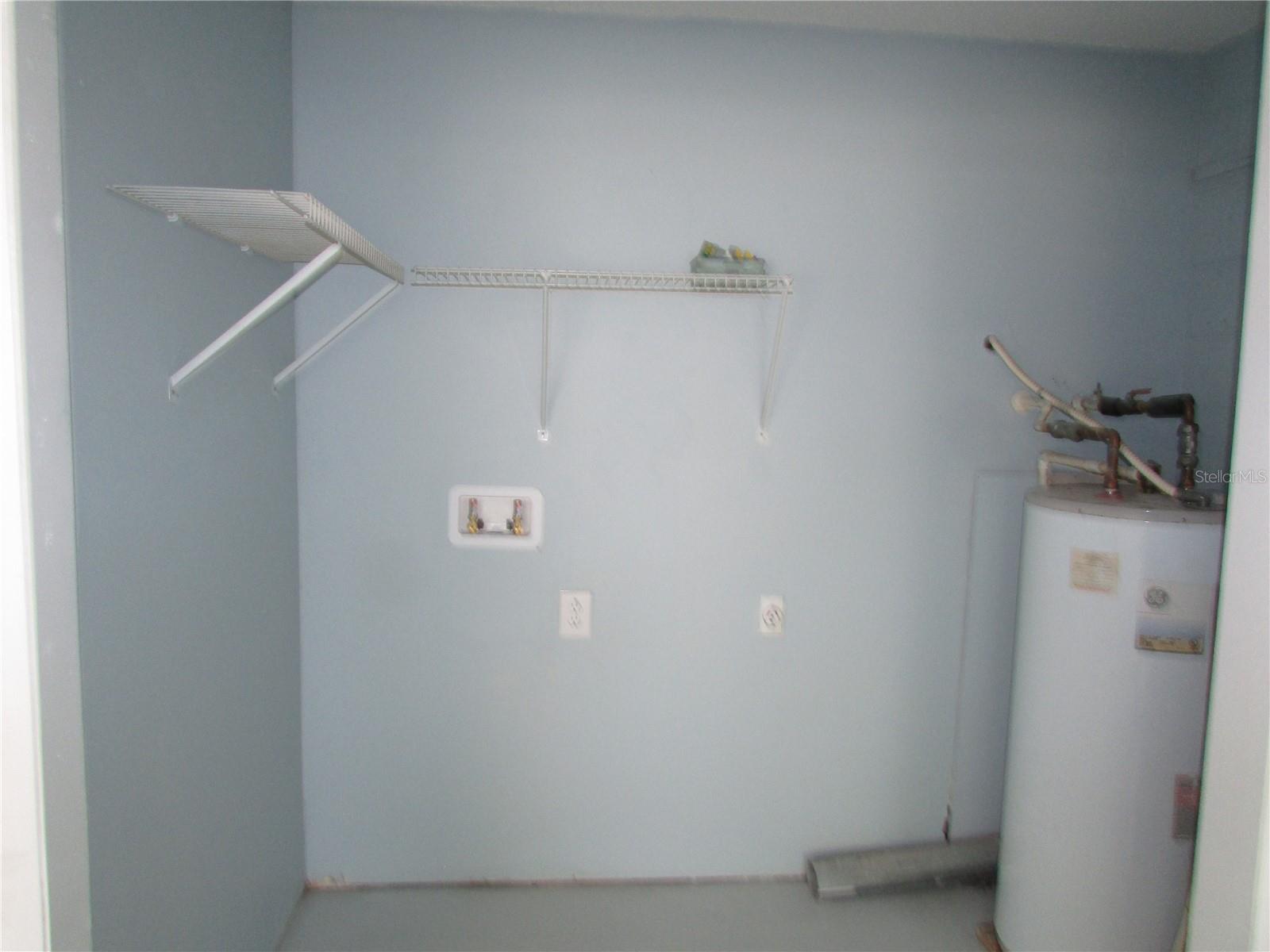 Garage / laundry area