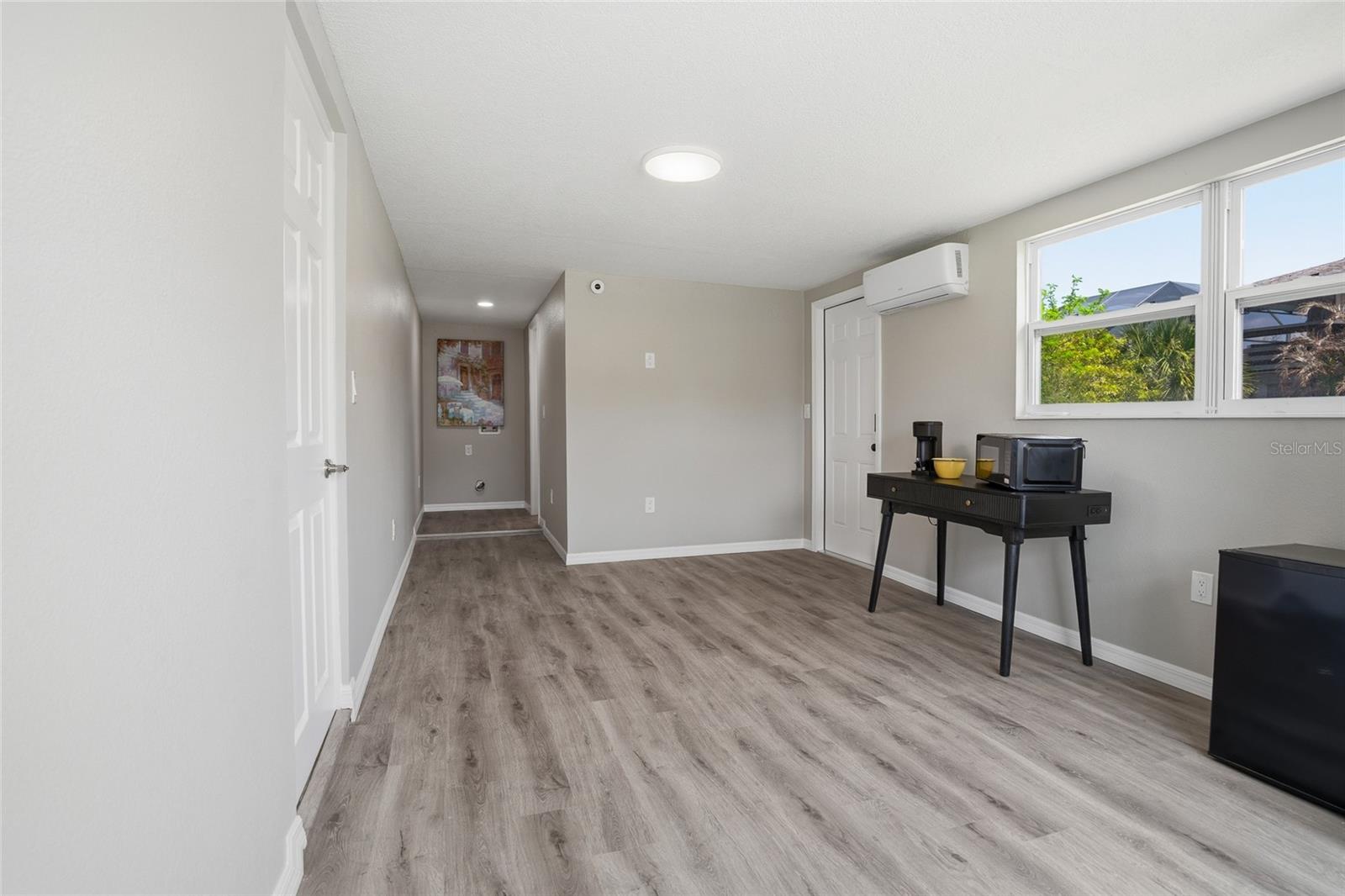 spacious suite with washer and dryer hookup