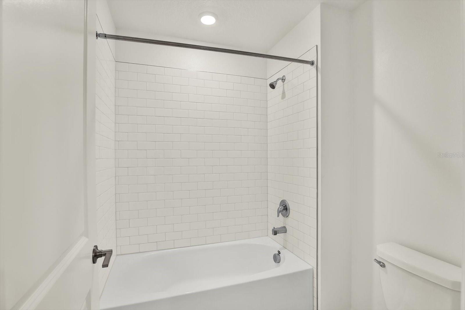 2nd floor full bathroom shower/toilet room