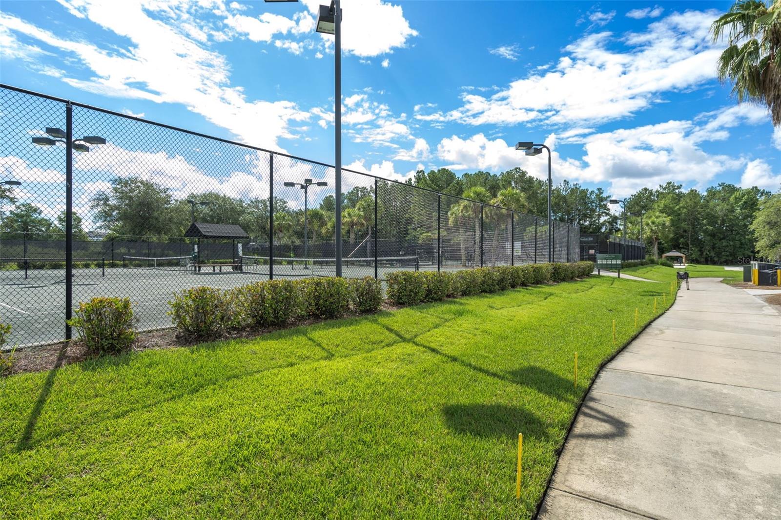 Southern Hills Tenns and Pickle Ball Courts
