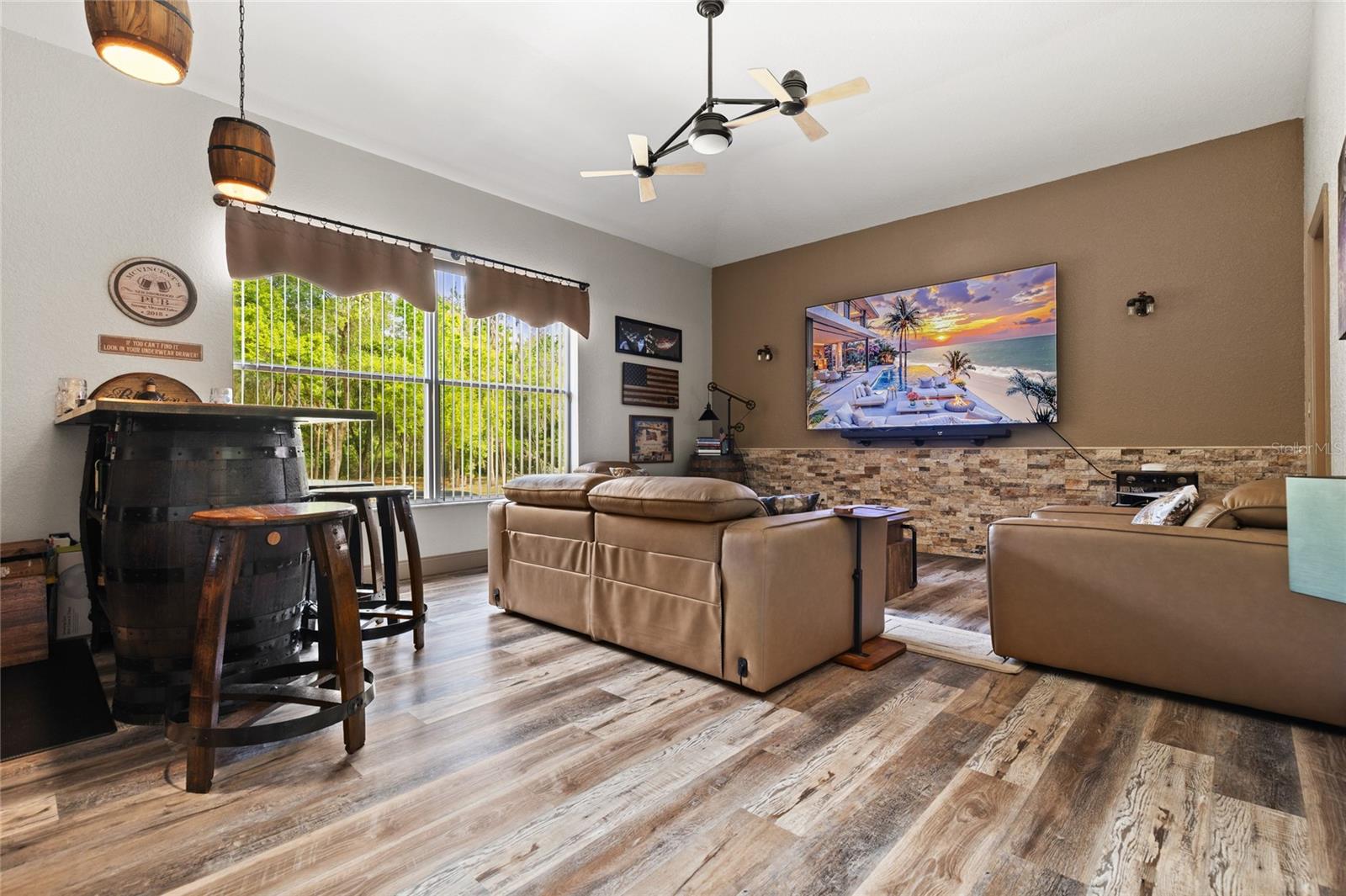 Game Room/Entertainment Rm