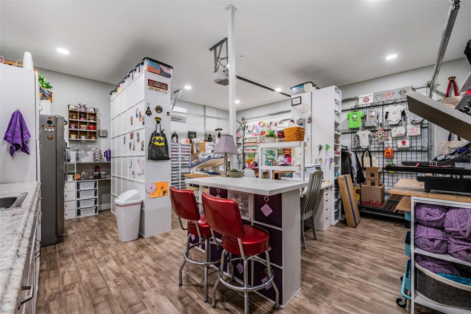 A/C Two Car Garage, Everything Will Be Removed