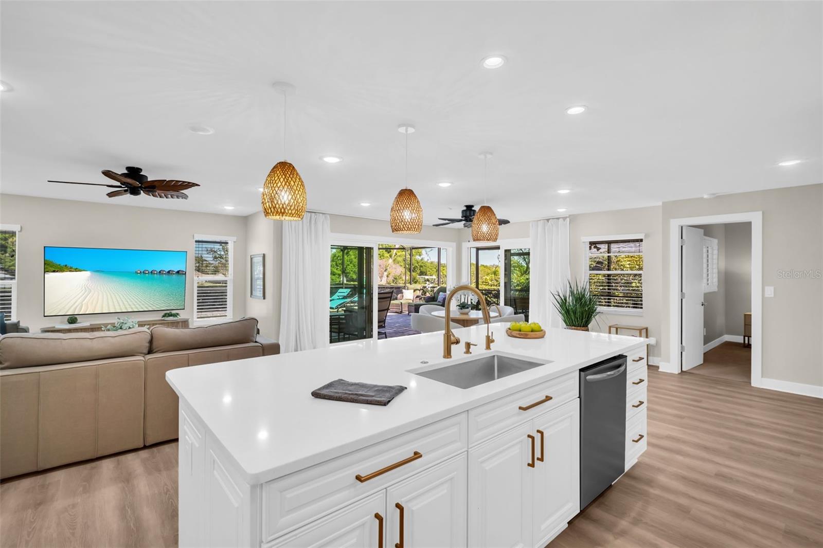 Open to the main living for easy flow & entertaining~