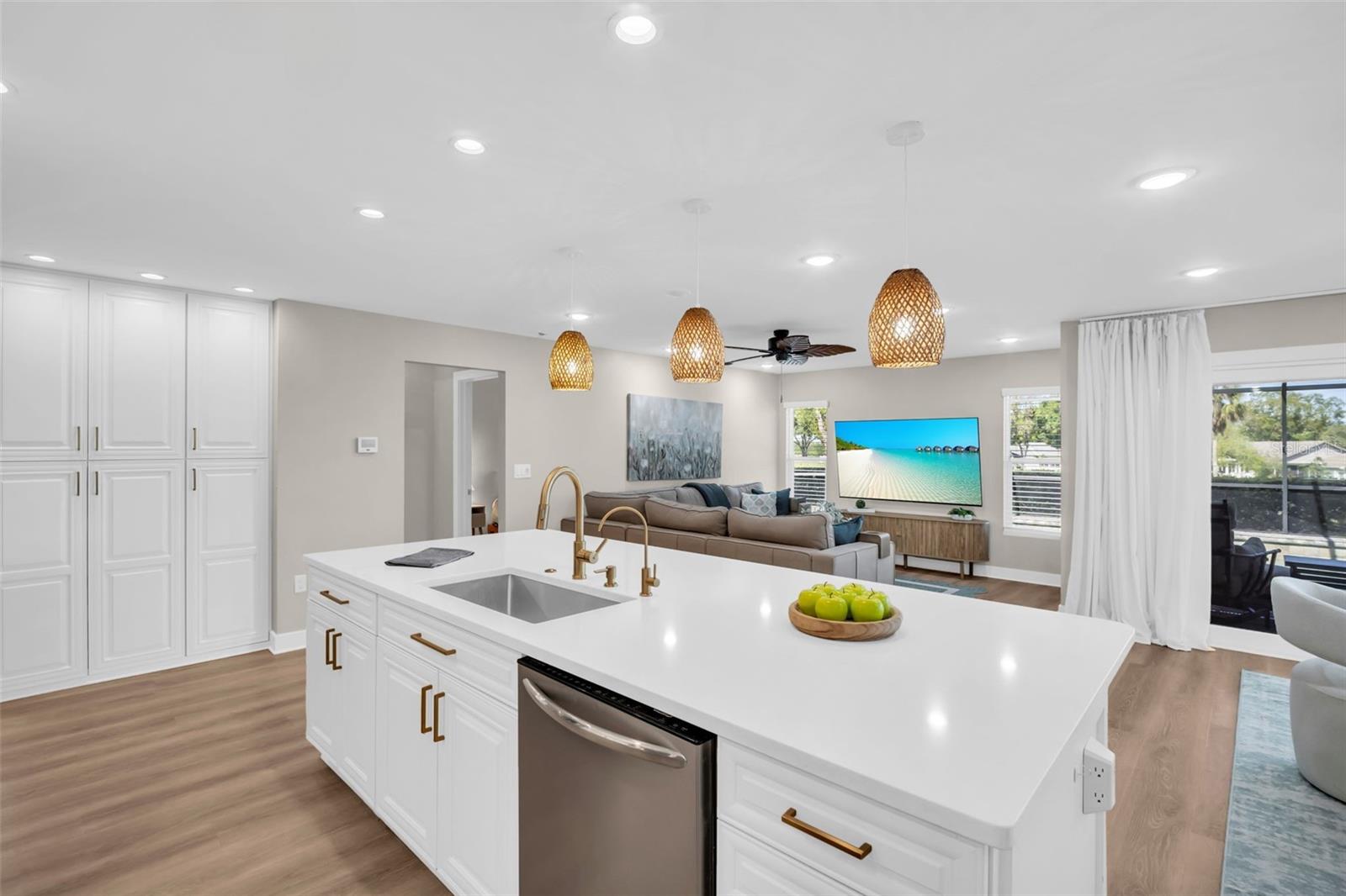 Natural light floods the space~