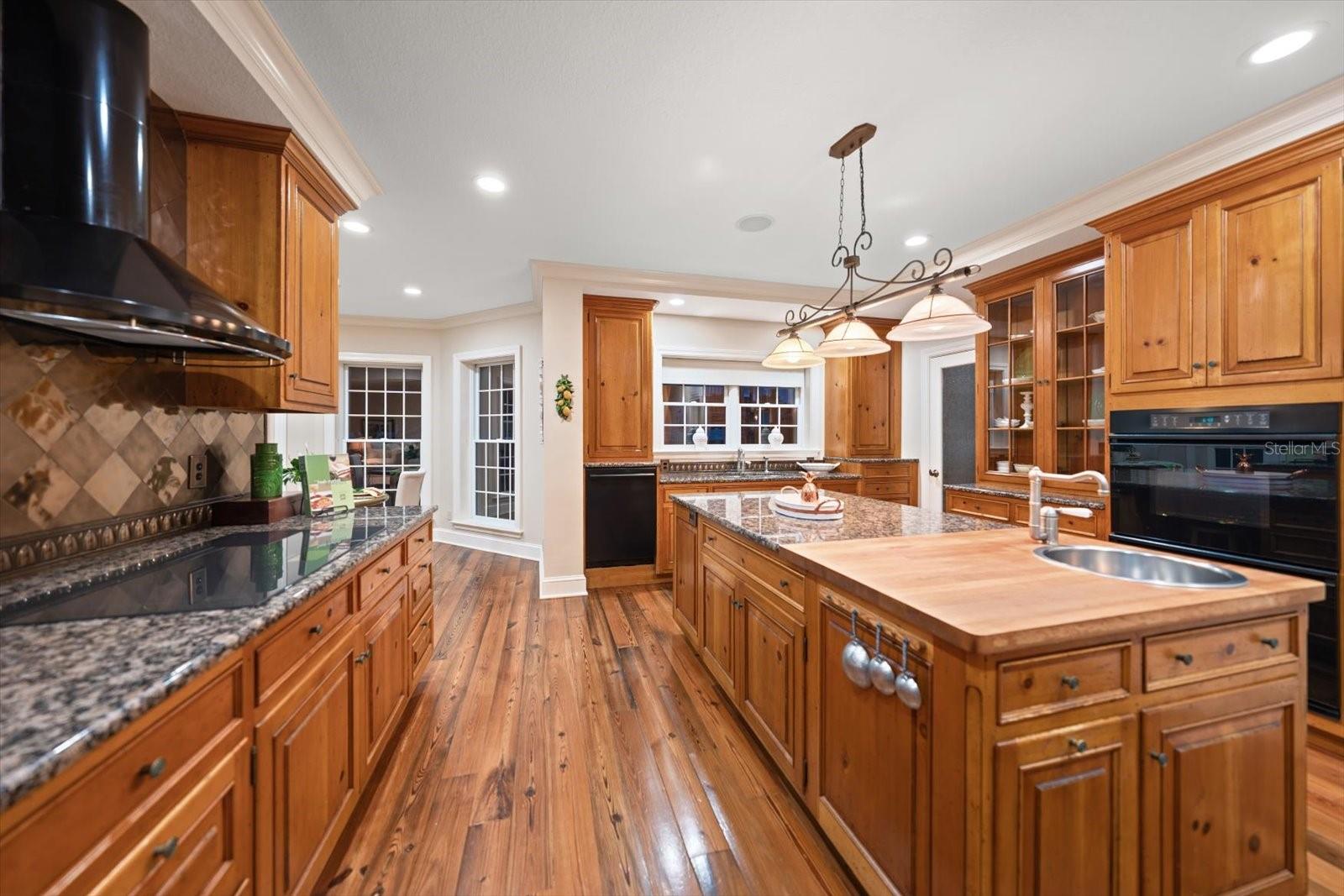 Commanding island! Abundant counter space ensures various culinary projects are doable.