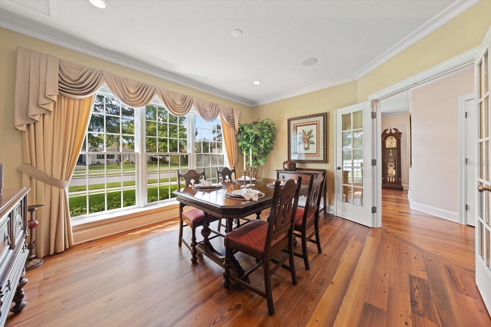 Dining room is impressive and measures 15'x17'.