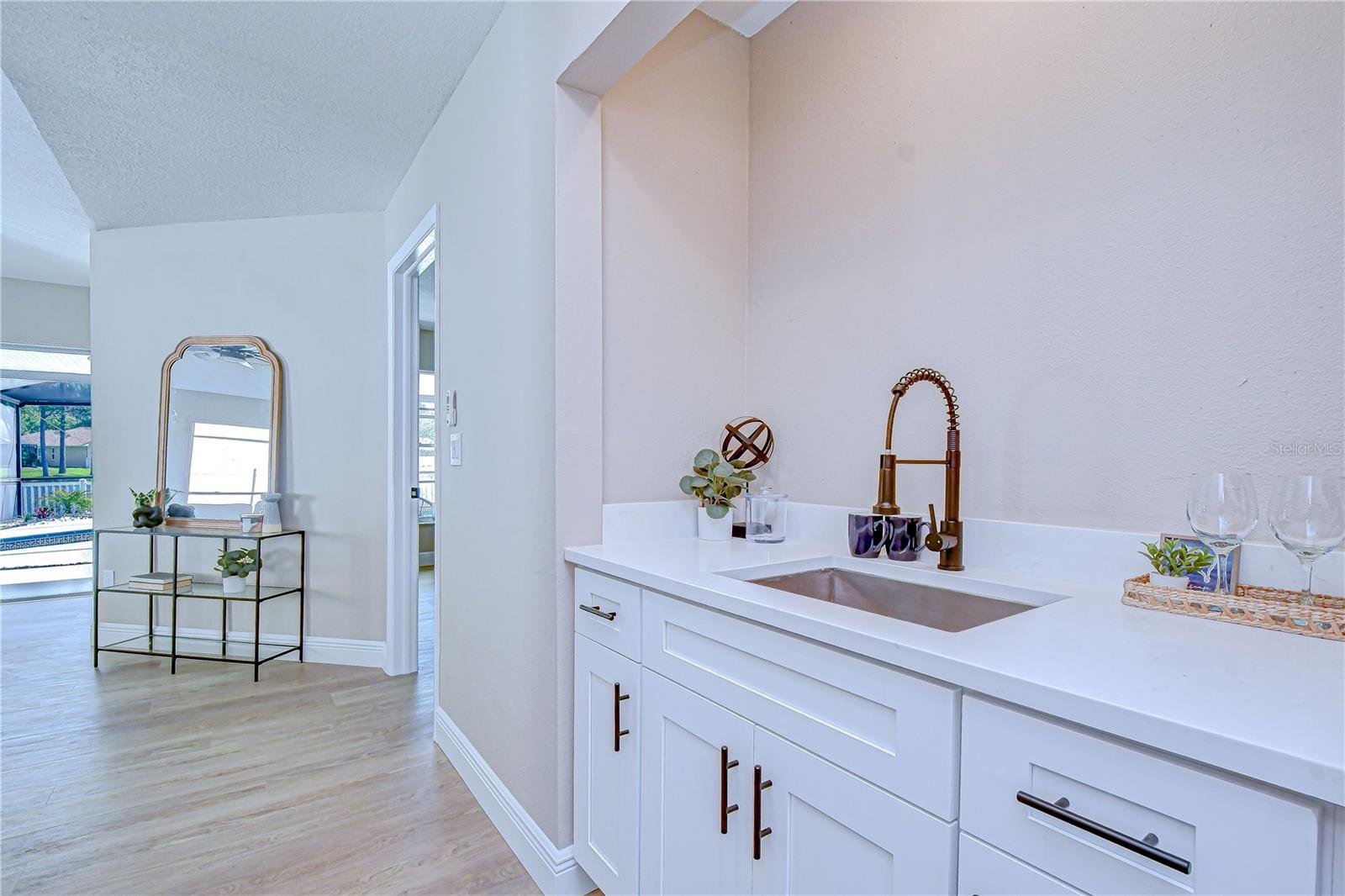 Wet Bar off Family Room