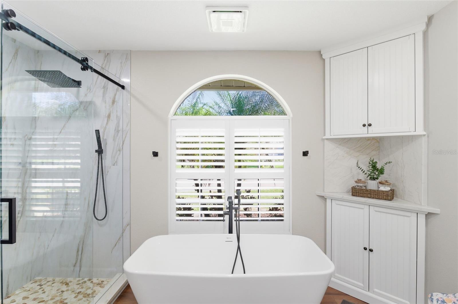 Primary Ensuite Bath