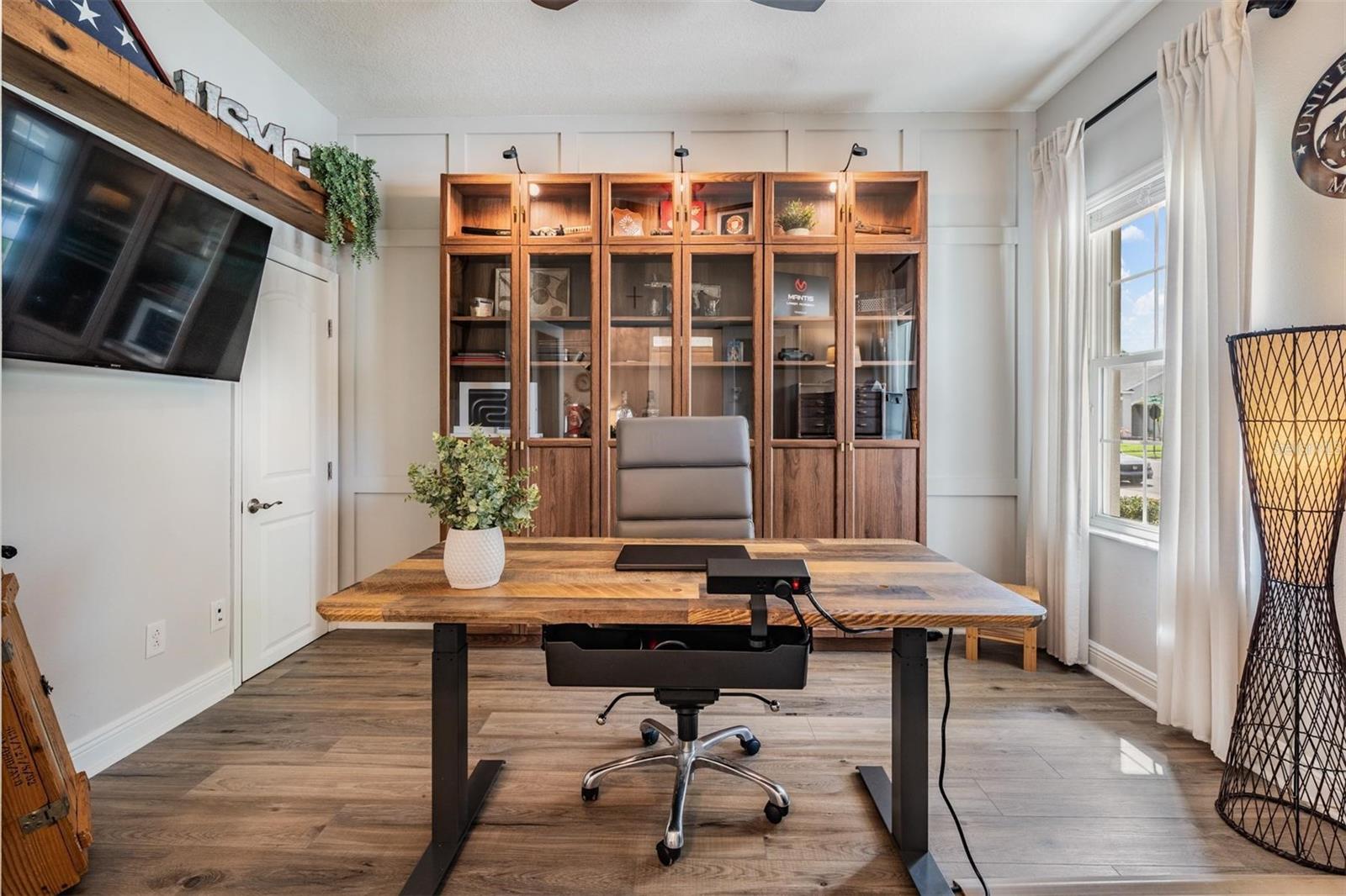 Downstairs Office with Closet that can be a bedroom