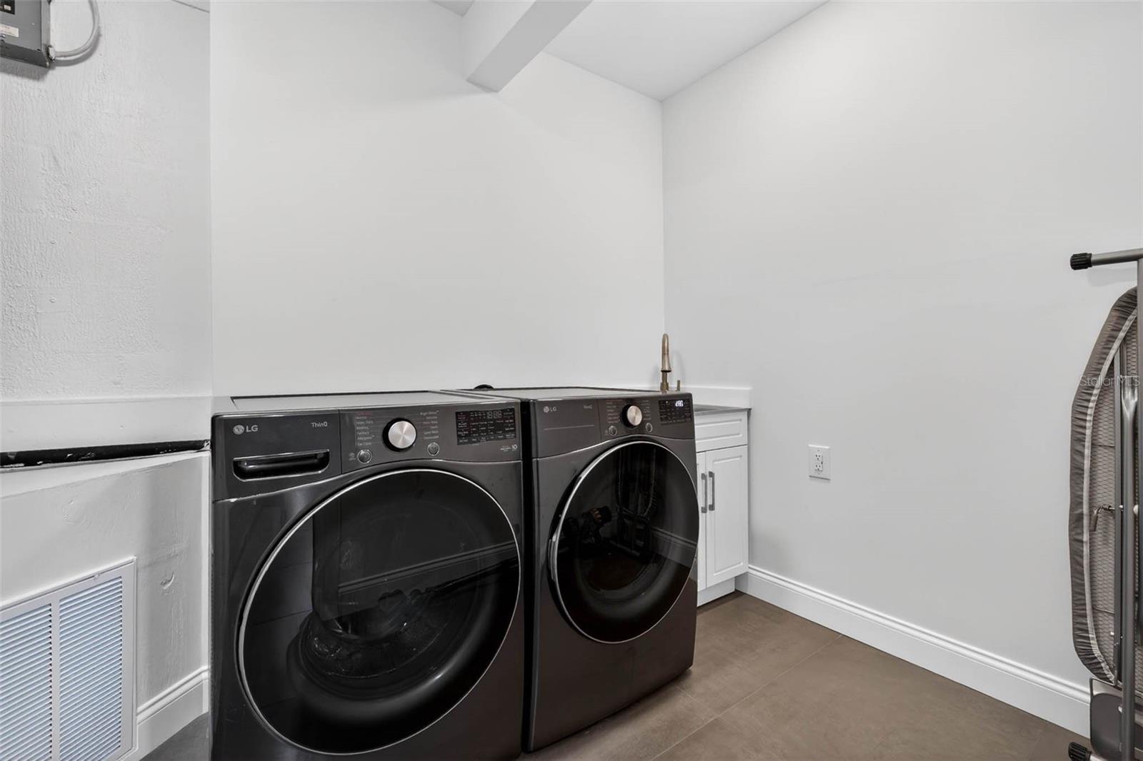 Indoor laundry Room