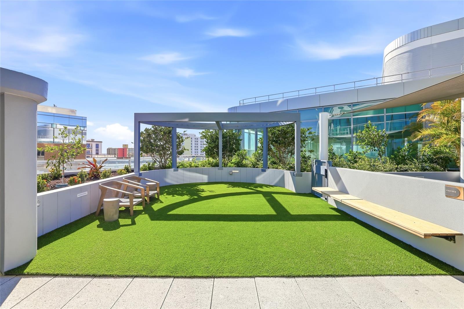 Try outdoor yoga outside of the gym