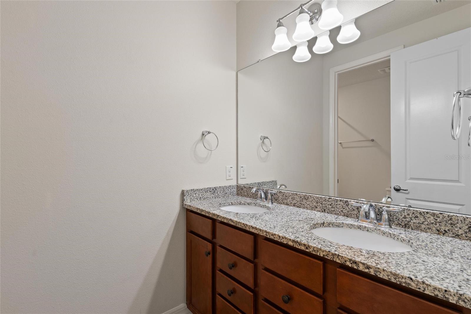 2nd Floor Guest Bath