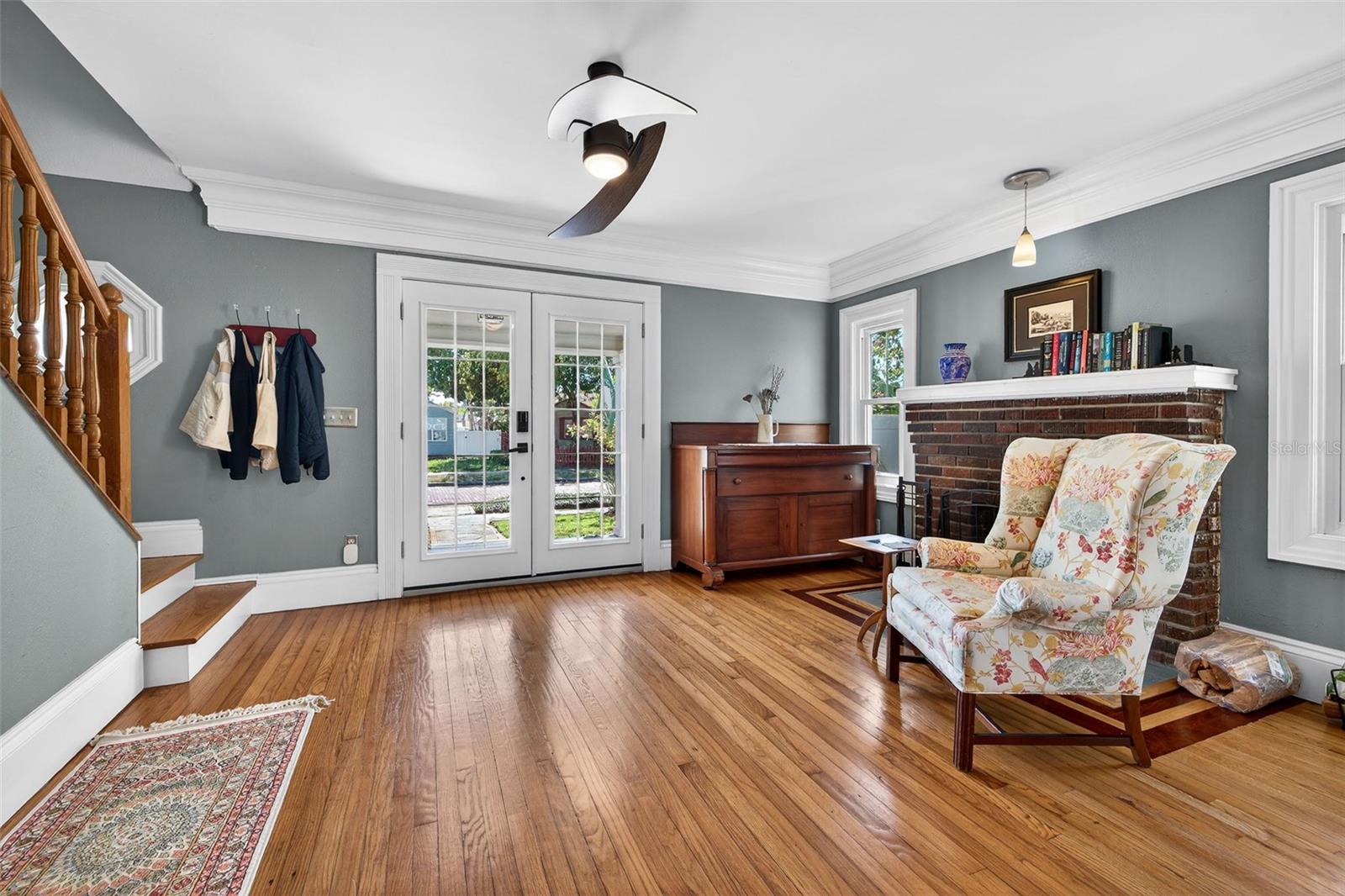 Multi-Tiered Crown Moulding